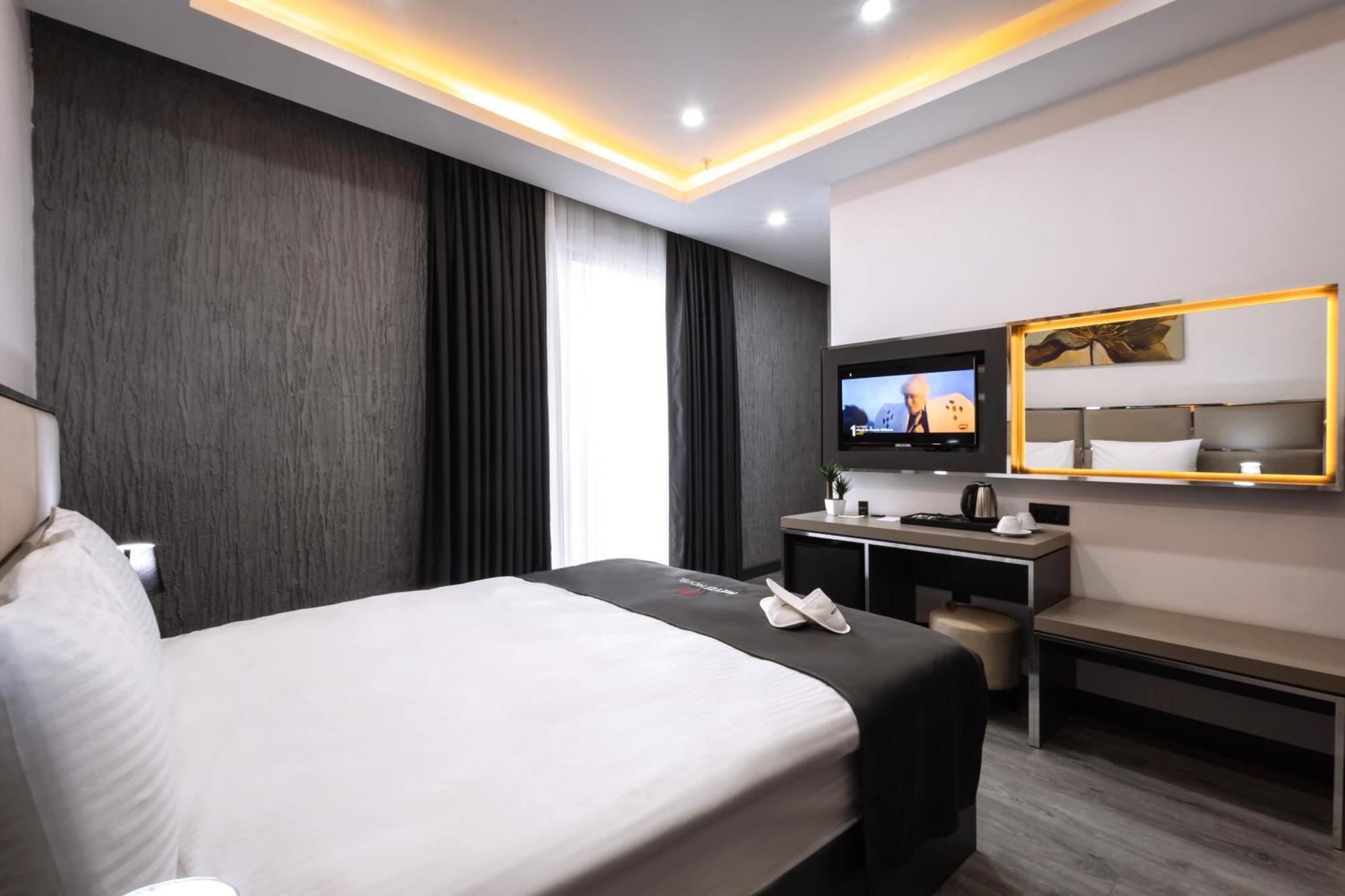 Meyzi Hotel Истанбул Екстериор снимка