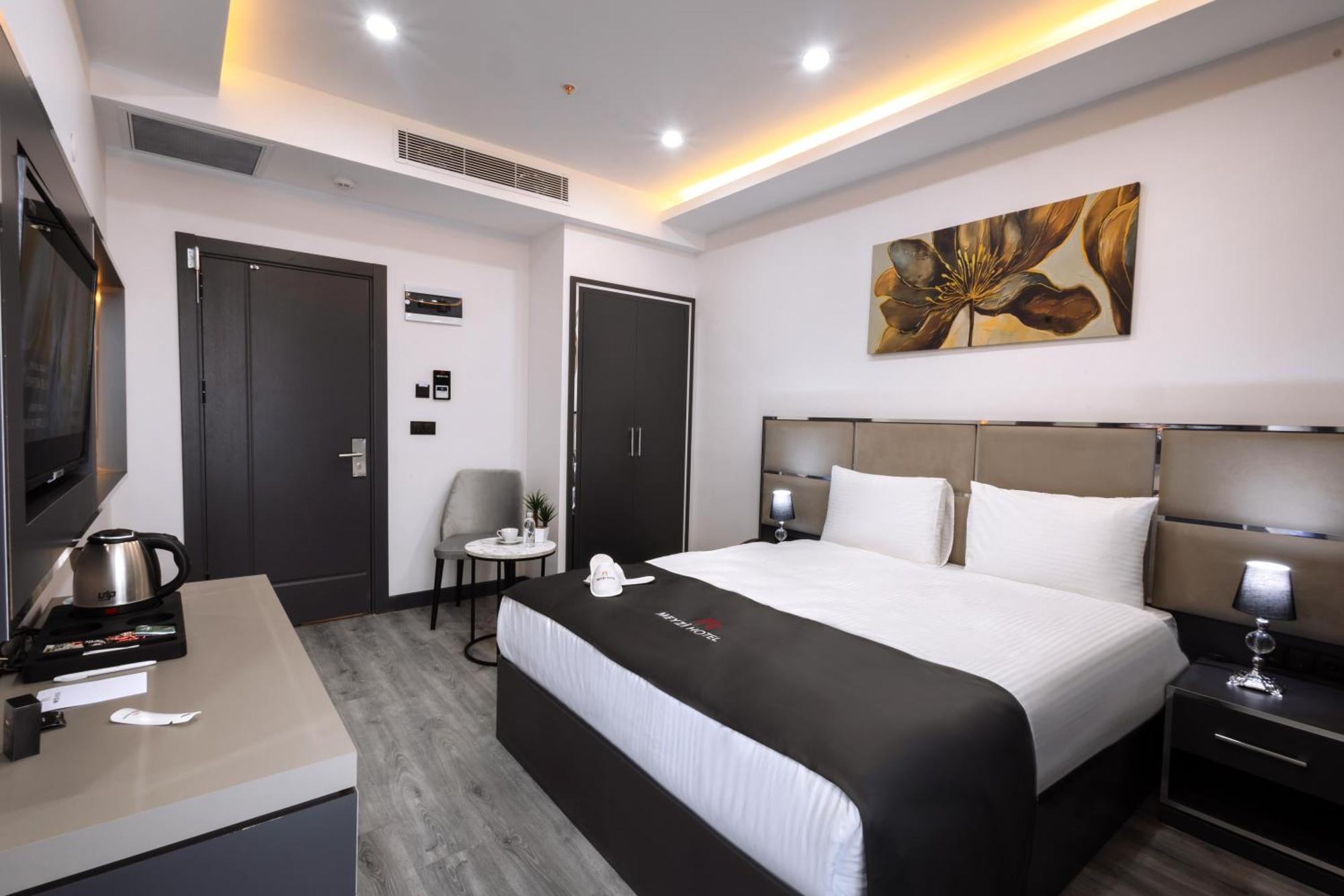 Meyzi Hotel Истанбул Екстериор снимка