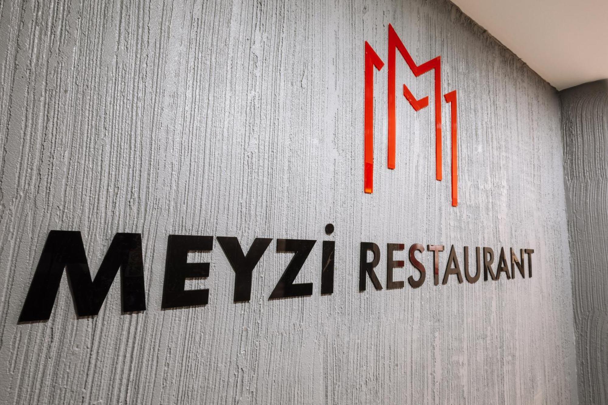 Meyzi Hotel Истанбул Екстериор снимка